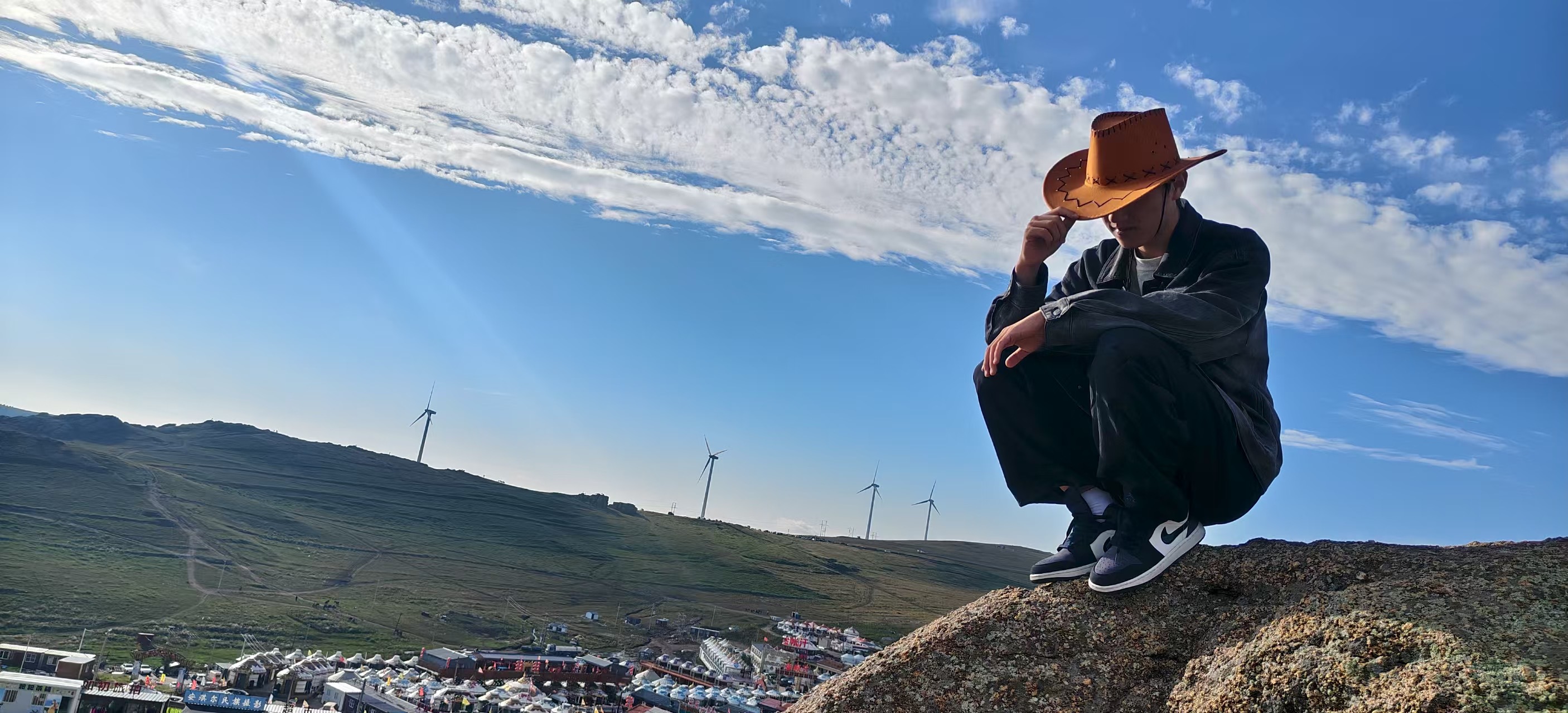 乌兰察布·老马拍的